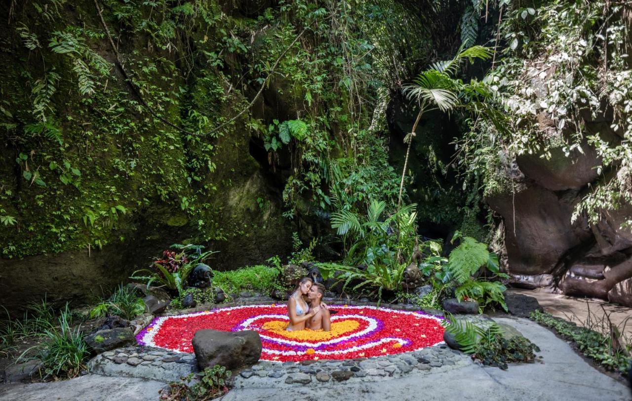 Sacred Valley By Pramana Villas Tegallalang  Luaran gambar